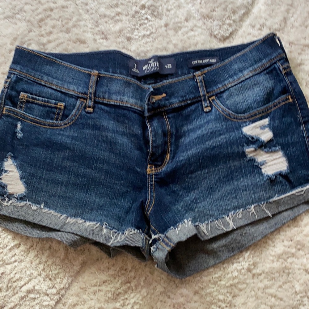 Hollister Low Rise Short Short